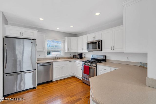 305 North Boulevard, Lake Como, NJ 07719