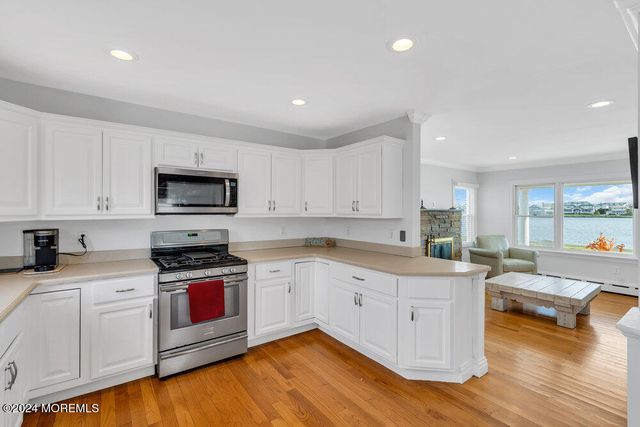 305 North Boulevard, Lake Como, NJ 07719