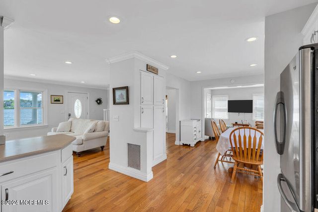 305 North Boulevard, Lake Como, NJ 07719
