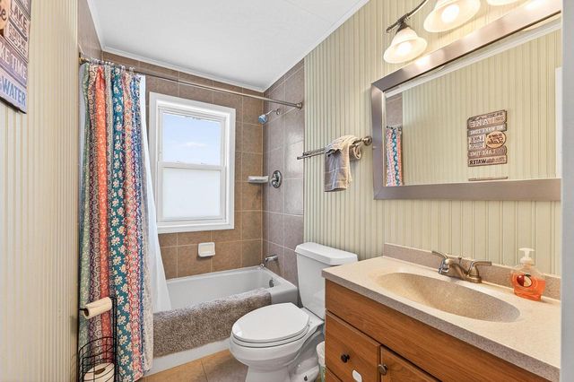 N1669 Linn ROAD, Lake Geneva, WI 53147