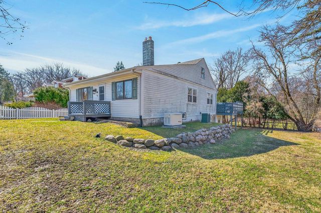N1669 Linn ROAD, Lake Geneva, WI 53147
