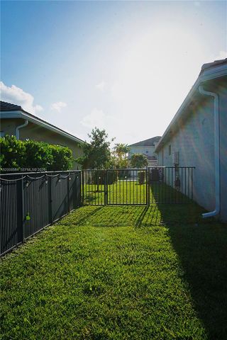 5850 Whippoorwill Circle, Westlake, FL 33470