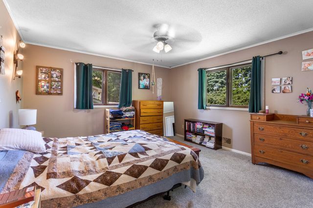 7348 Steepleview Road, Woodbury, MN 55125