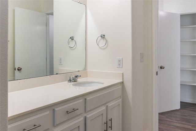 319 Guemal RD, Buda, TX 78610