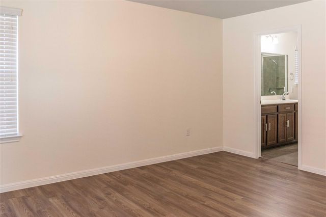 319 Guemal RD, Buda, TX 78610