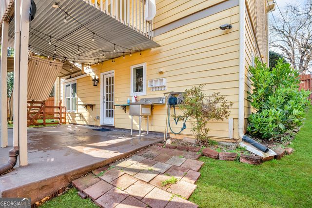 1093 Third Street, Stone Mountain, GA 30083