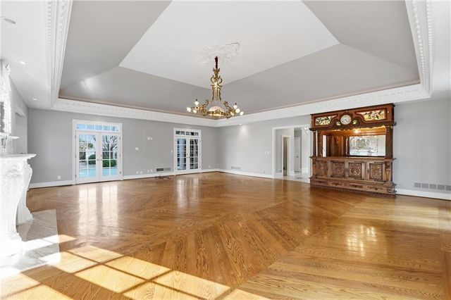 5695 Glen Errol NW Road, Sandy Springs, GA 30327