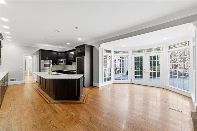 5695 Glen Errol NW Road, Sandy Springs, GA 30327