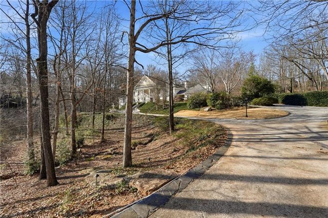 5695 Glen Errol NW Road, Sandy Springs, GA 30327