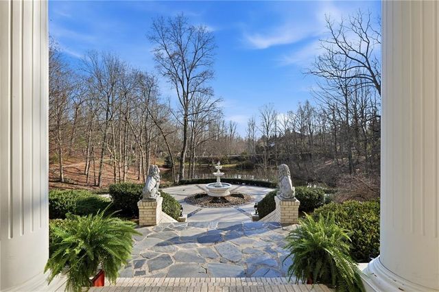 5695 Glen Errol NW Road, Sandy Springs, GA 30327