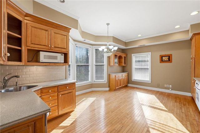 5695 Glen Errol NW Road, Sandy Springs, GA 30327