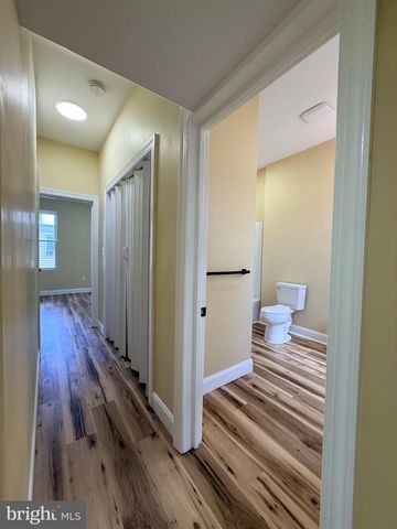 1136 MUHLENBERG ST, Reading, PA 19602