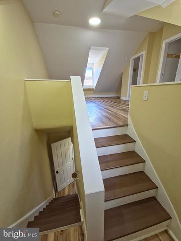 1136 MUHLENBERG ST, Reading, PA 19602