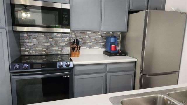 2557 S Dover Street 28, Lakewood, CO 80227
