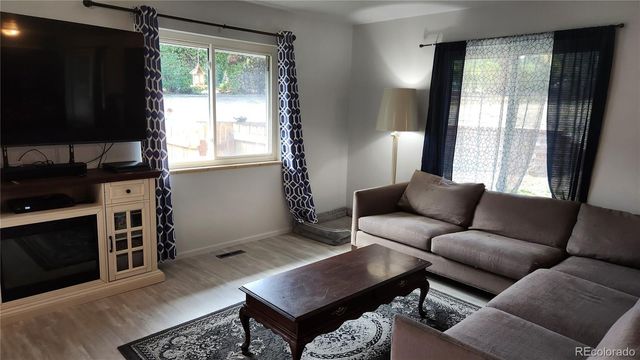 2557 S Dover Street 28, Lakewood, CO 80227