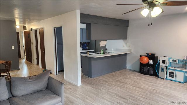 2557 S Dover Street 28, Lakewood, CO 80227