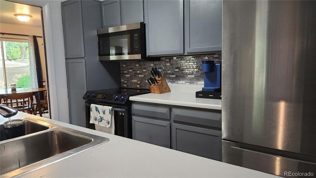 2557 S Dover Street 28, Lakewood, CO 80227