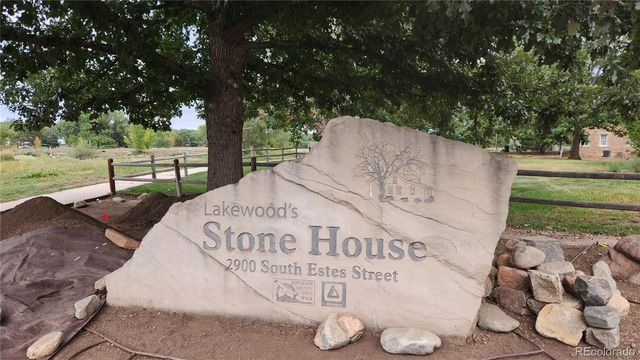 2557 S Dover Street 28, Lakewood, CO 80227