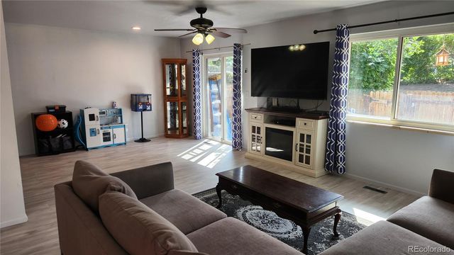 2557 S Dover Street 28, Lakewood, CO 80227