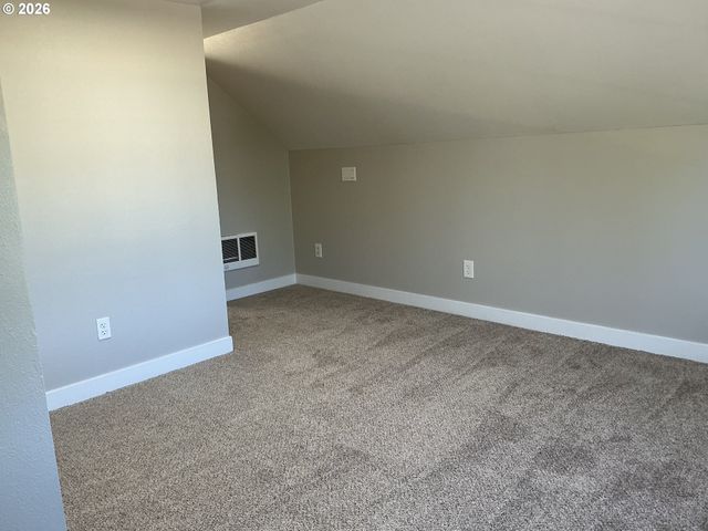 908 WATER Ave, Albany, OR 97321