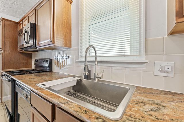 65 Frebis Avenue, Columbus, OH 43206