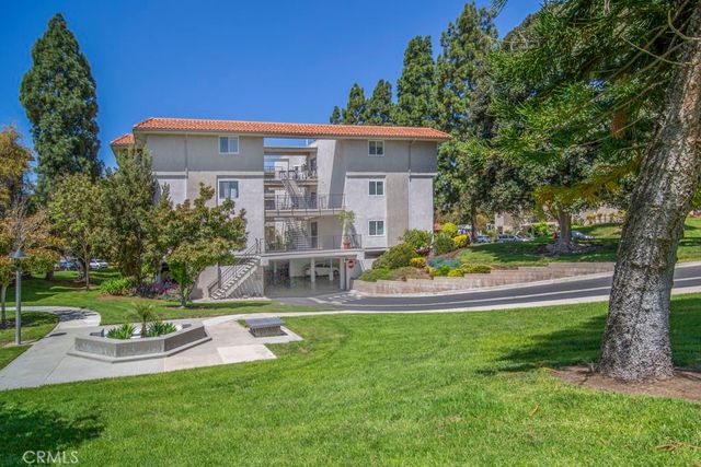 2402 Via Mariposa W unit 1C, Laguna Woods, CA 92637