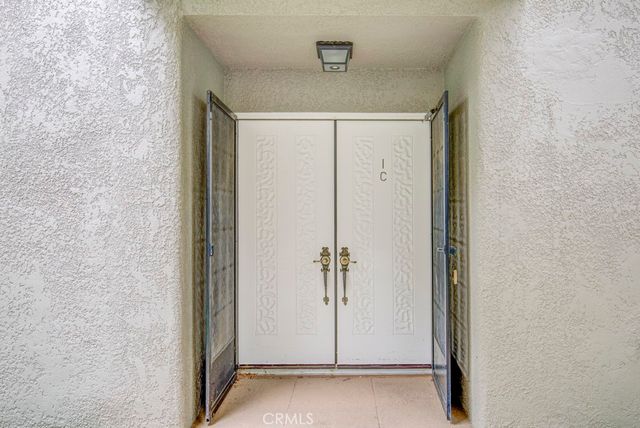 2402 Via Mariposa W unit 1C, Laguna Woods, CA 92637