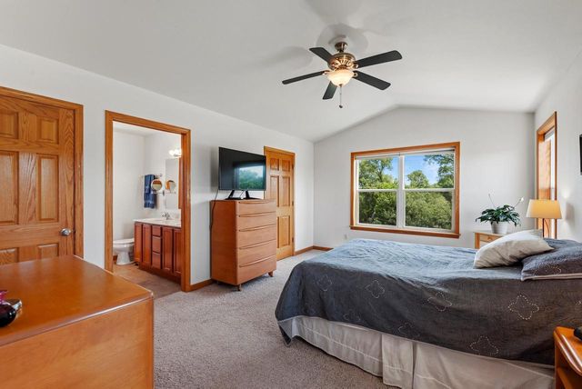 455 S COUNTRY LANE, Fond Du Lac, WI 54935