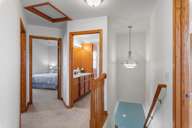 455 S COUNTRY LANE, Fond Du Lac, WI 54935