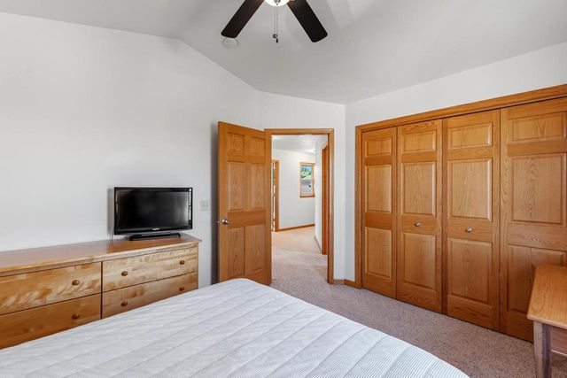 455 S COUNTRY LANE, Fond Du Lac, WI 54935