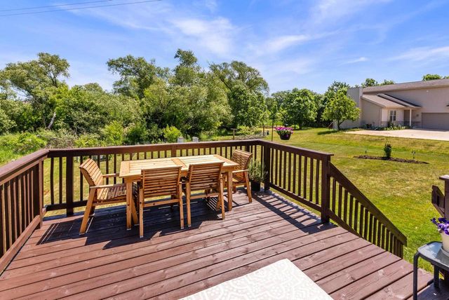 455 S COUNTRY LANE, Fond Du Lac, WI 54935