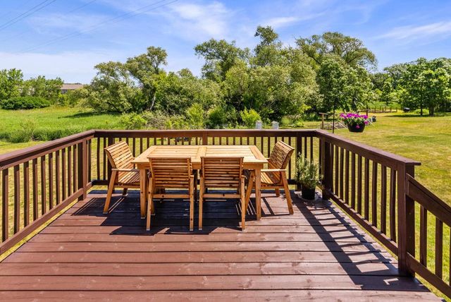 455 S COUNTRY LANE, Fond Du Lac, WI 54935