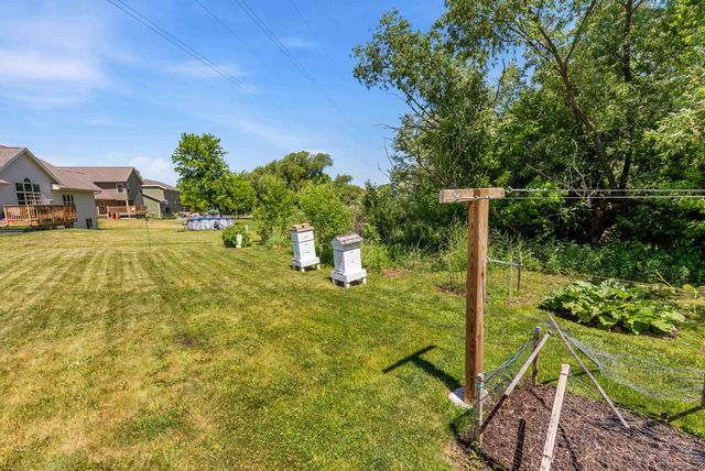 455 S COUNTRY LANE, Fond Du Lac, WI 54935