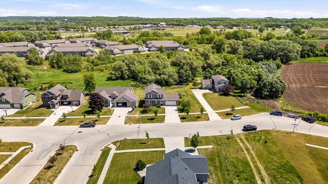 455 S COUNTRY LANE, Fond Du Lac, WI 54935