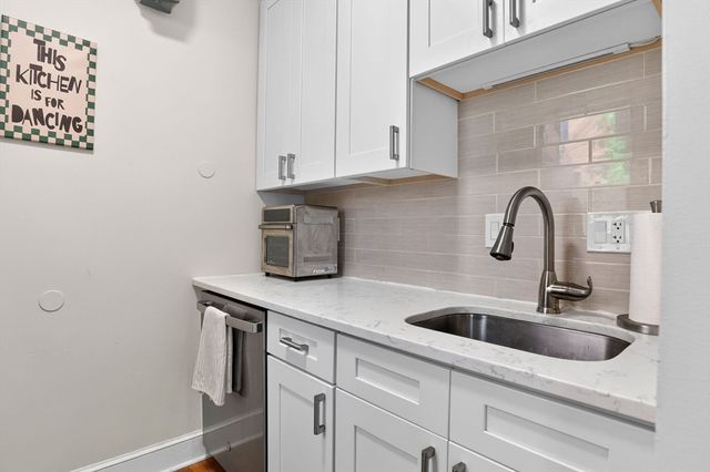 36 E Newton St 1, Boston, MA 02118