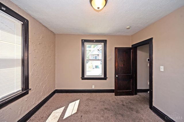 547 Flatt Terrace, Cincinnati, OH 45232