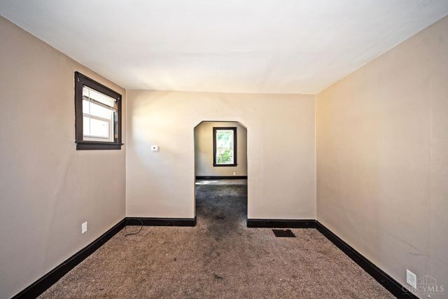 547 Flatt Terrace, Cincinnati, OH 45232