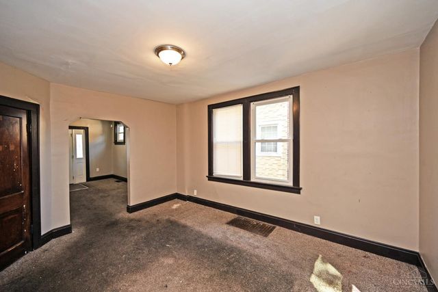 547 Flatt Terrace, Cincinnati, OH 45232