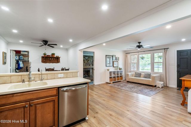 639 Russtown Road NW, Ocean Isle Beach, NC 28469