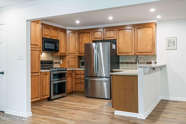 639 Russtown Road NW, Ocean Isle Beach, NC 28469