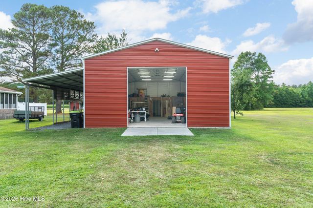 639 Russtown Road NW, Ocean Isle Beach, NC 28469