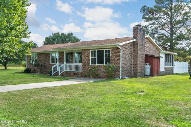 639 Russtown Road NW, Ocean Isle Beach, NC 28469