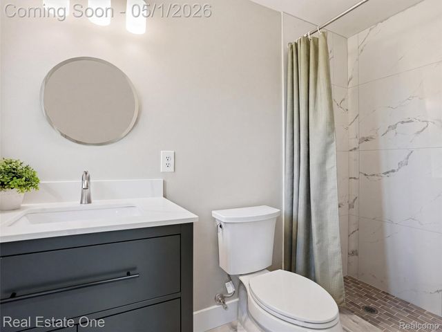 5332 Orchard Crest Drive, Troy, MI 48085