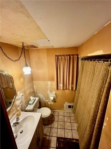 1 Short Street, Shaler, PA 15223