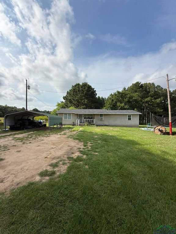 1344 County Road 2746, Hughes Springs, TX 75656