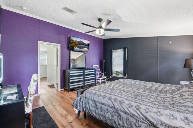 905 County Road 308, Cleveland, TX 77327