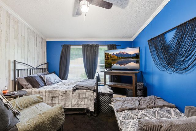 905 County Road 308, Cleveland, TX 77327