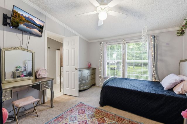 905 County Road 308, Cleveland, TX 77327