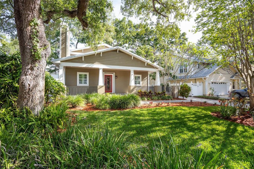 Image 46 of property listing at 3311 W HAWTHORNE ROAD, Tampa, FL 33611