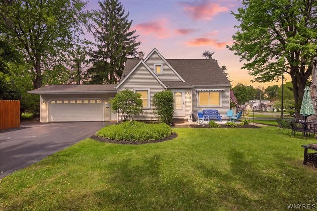 8730 Sunset Drive, Clarence, NY 14221